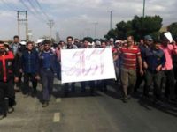 اعتصاب خیابانی کارگران آذرآب اراک به حقوق معوقه