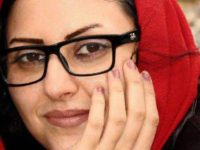 حمله یک زن اجیرشده در زندان قرچک به گلرخ ایرایی